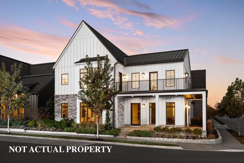 2464 Quarry Trails Drive Columbus OH 43228