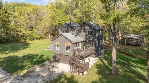Tiny photo for 1190 Hyatts Road, Delaware, OH 43015 (MLS # 225036677)