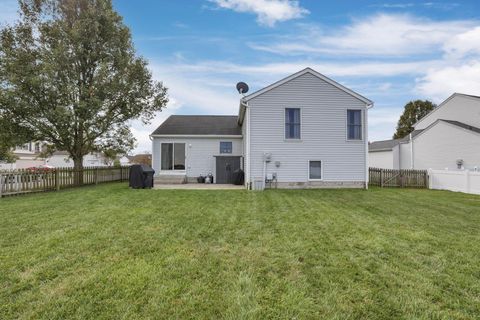 Tiny photo for 412 Hunters Court, Newark, OH 43055 (MLS # 225040977)