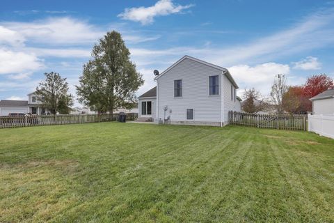 Tiny photo for 412 Hunters Court, Newark, OH 43055 (MLS # 225040977)