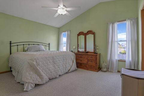 Tiny photo for 412 Hunters Court, Newark, OH 43055 (MLS # 225040977)