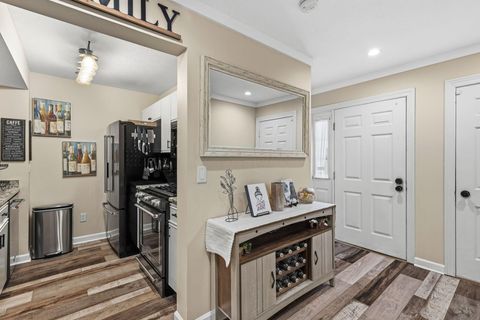 Tiny photo for 2101 Tamarin Drive 11B #11B, Columbus, OH 43235 (MLS # 226002796)