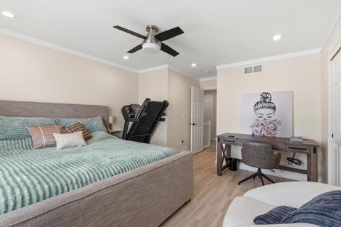 Tiny photo for 2101 Tamarin Drive 11B #11B, Columbus, OH 43235 (MLS # 226002796)