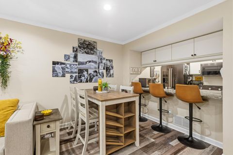 Tiny photo for 2101 Tamarin Drive 11B #11B, Columbus, OH 43235 (MLS # 226002796)