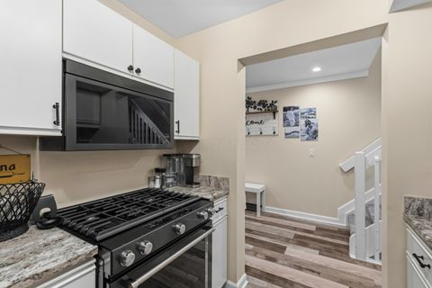 Tiny photo for 2101 Tamarin Drive 11B #11B, Columbus, OH 43235 (MLS # 226002796)