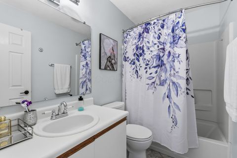 Tiny photo for 2101 Tamarin Drive 11B #11B, Columbus, OH 43235 (MLS # 226002796)