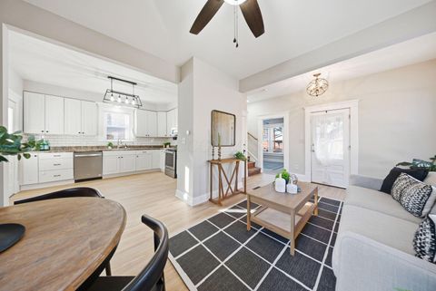 Photo of 351 W William Street, Delaware, OH 43015 (MLS # 225042919)