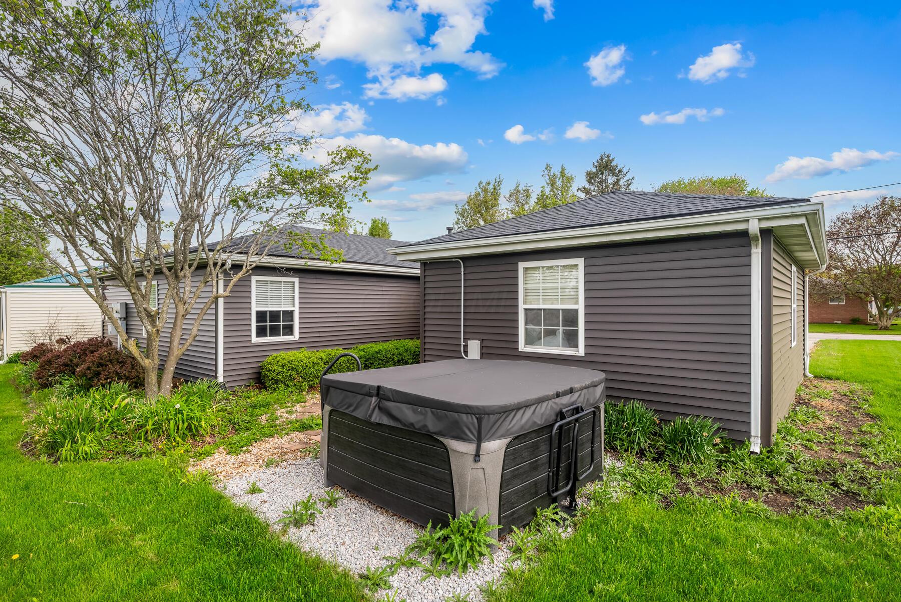 949 W Beal Avenue, Bucyrus, Ohio image 36