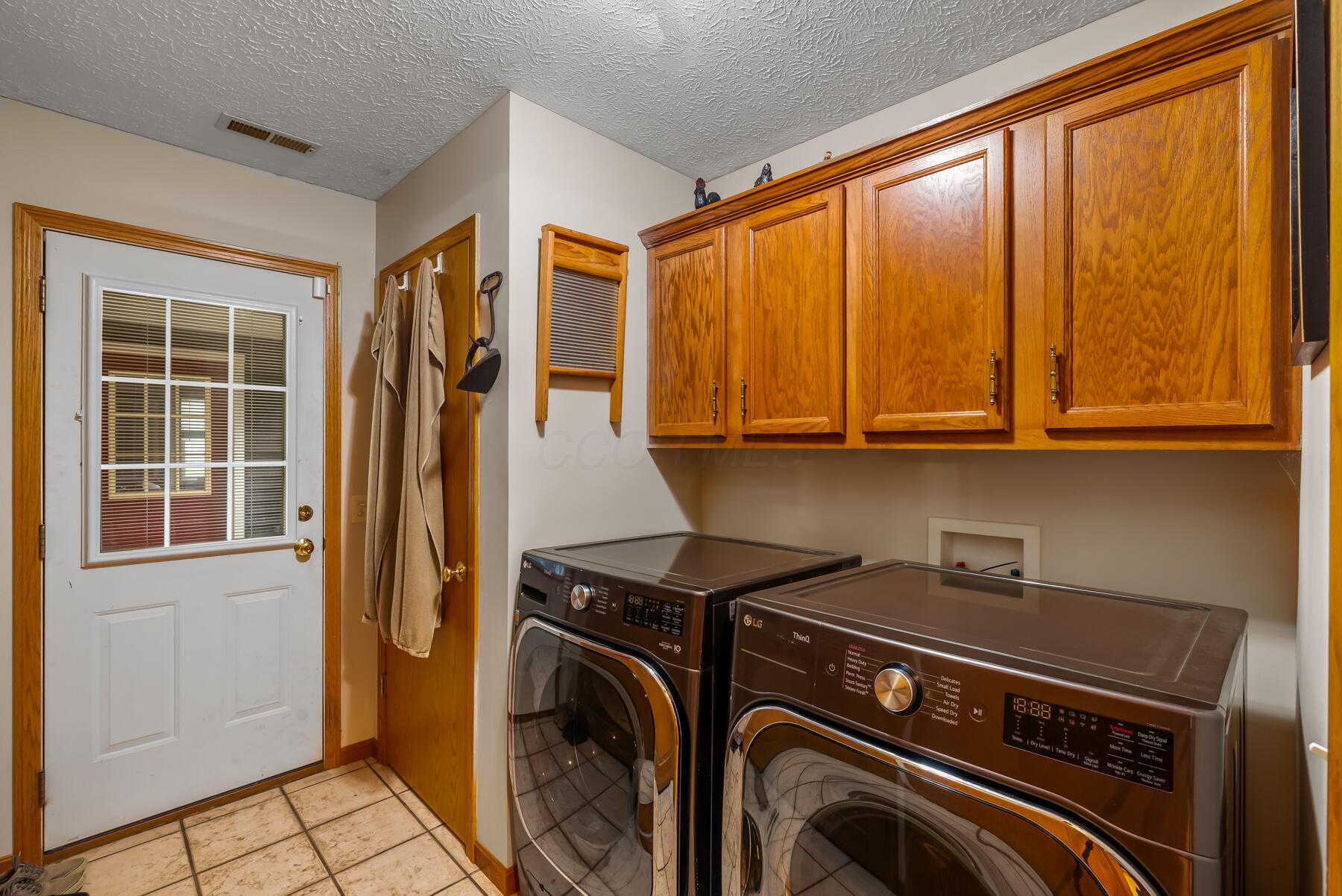 949 W Beal Avenue, Bucyrus, Ohio image 19