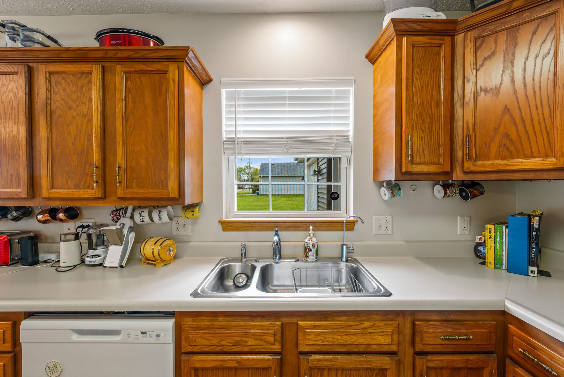 949 W Beal Avenue, Bucyrus, Ohio image 18