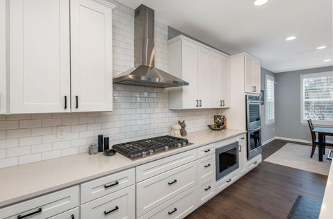 Tiny photo for 4532 Coyote Crossing, Powell, OH 43065 (MLS # 225045399)