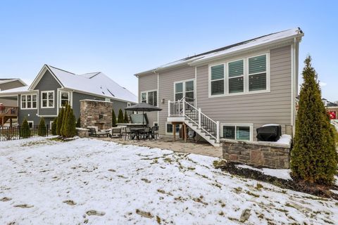 Tiny photo for 4532 Coyote Crossing, Powell, OH 43065 (MLS # 225045399)