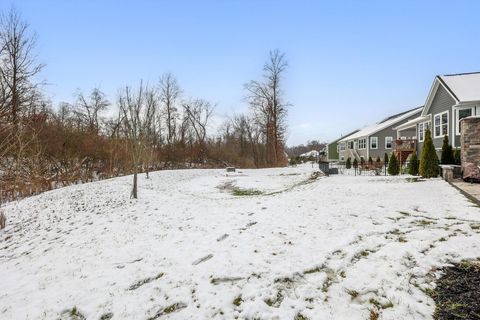 Tiny photo for 4532 Coyote Crossing, Powell, OH 43065 (MLS # 225045399)