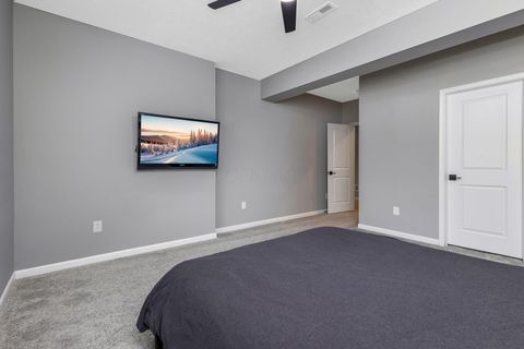 Tiny photo for 4532 Coyote Crossing, Powell, OH 43065 (MLS # 225045399)