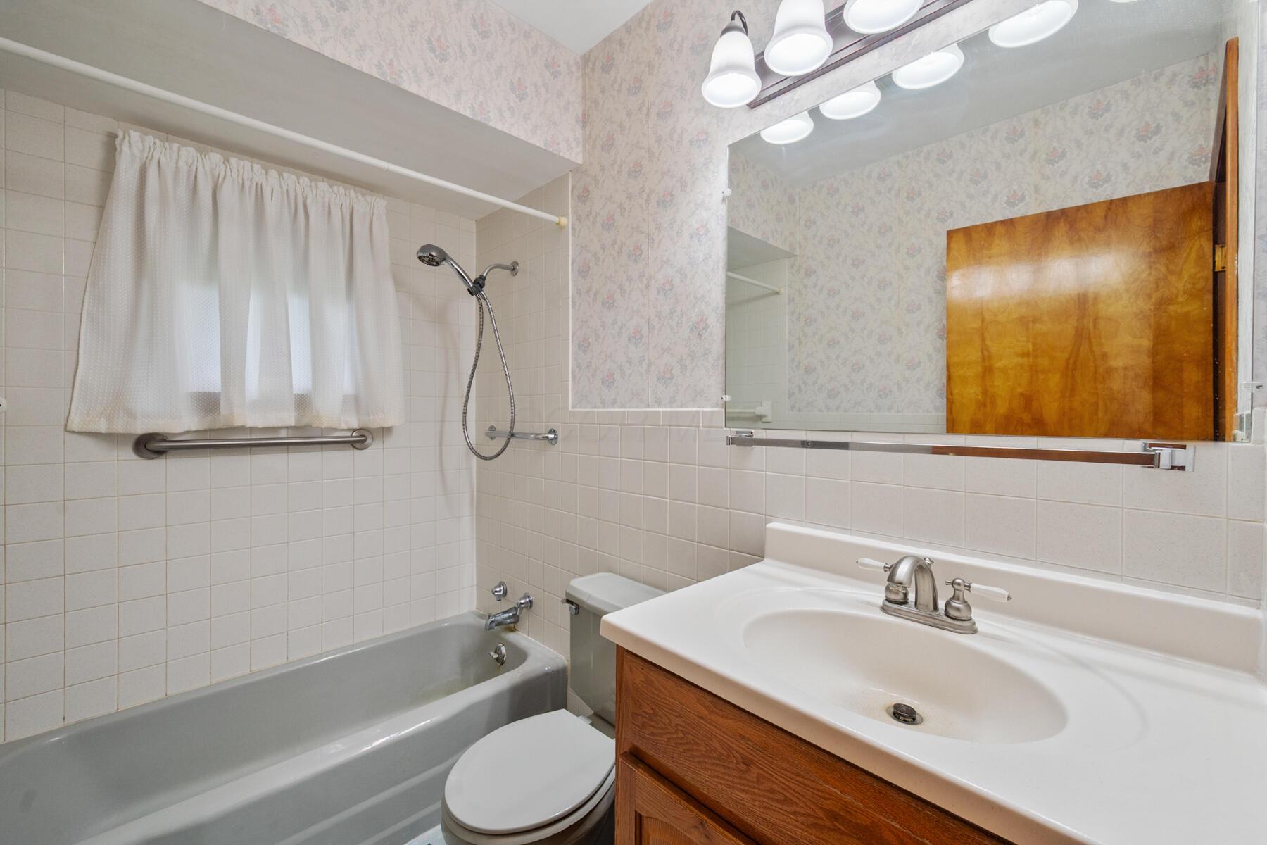 878 Woodlawn Drive, Marion, Ohio image 15