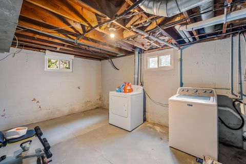 Tiny photo for 35 Mason Avenue, Delaware, OH 43015 (MLS # 225039117)