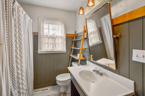 Tiny photo for 35 Mason Avenue, Delaware, OH 43015 (MLS # 225039117)