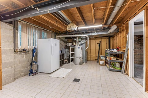 Tiny photo for 154 Alameda Court, Lancaster, OH 43130 (MLS # 226036288)