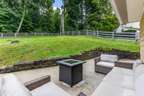 Tiny photo for 154 Alameda Court, Lancaster, OH 43130 (MLS # 226036288)