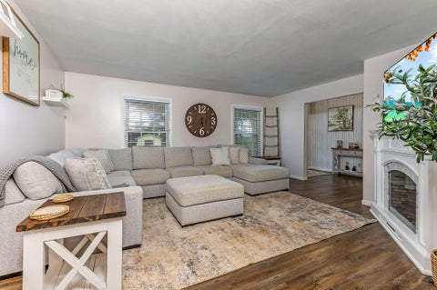 Tiny photo for 154 Alameda Court, Lancaster, OH 43130 (MLS # 226036288)