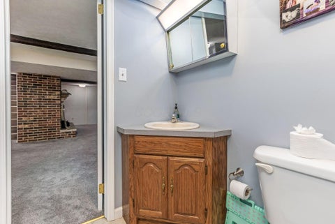 Tiny photo for 154 Alameda Court, Lancaster, OH 43130 (MLS # 226036288)