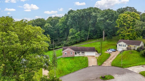 Tiny photo for 154 Alameda Court, Lancaster, OH 43130 (MLS # 226036288)