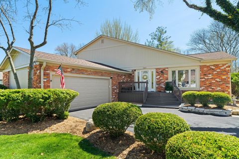 Photo of 2387 Sonnington Drive, Dublin, OH 43016 (MLS # 226011271)