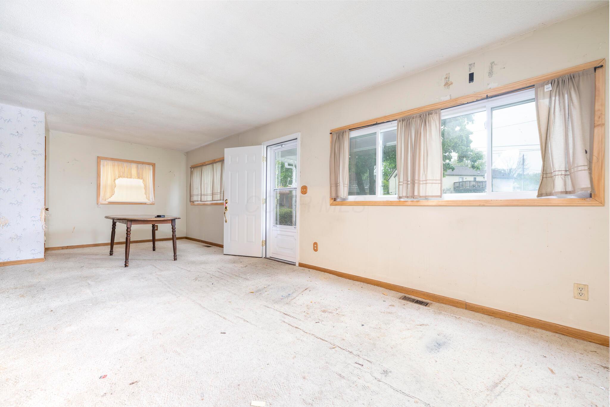 501 E Brown Avenue, Bellefontaine, Ohio image 3