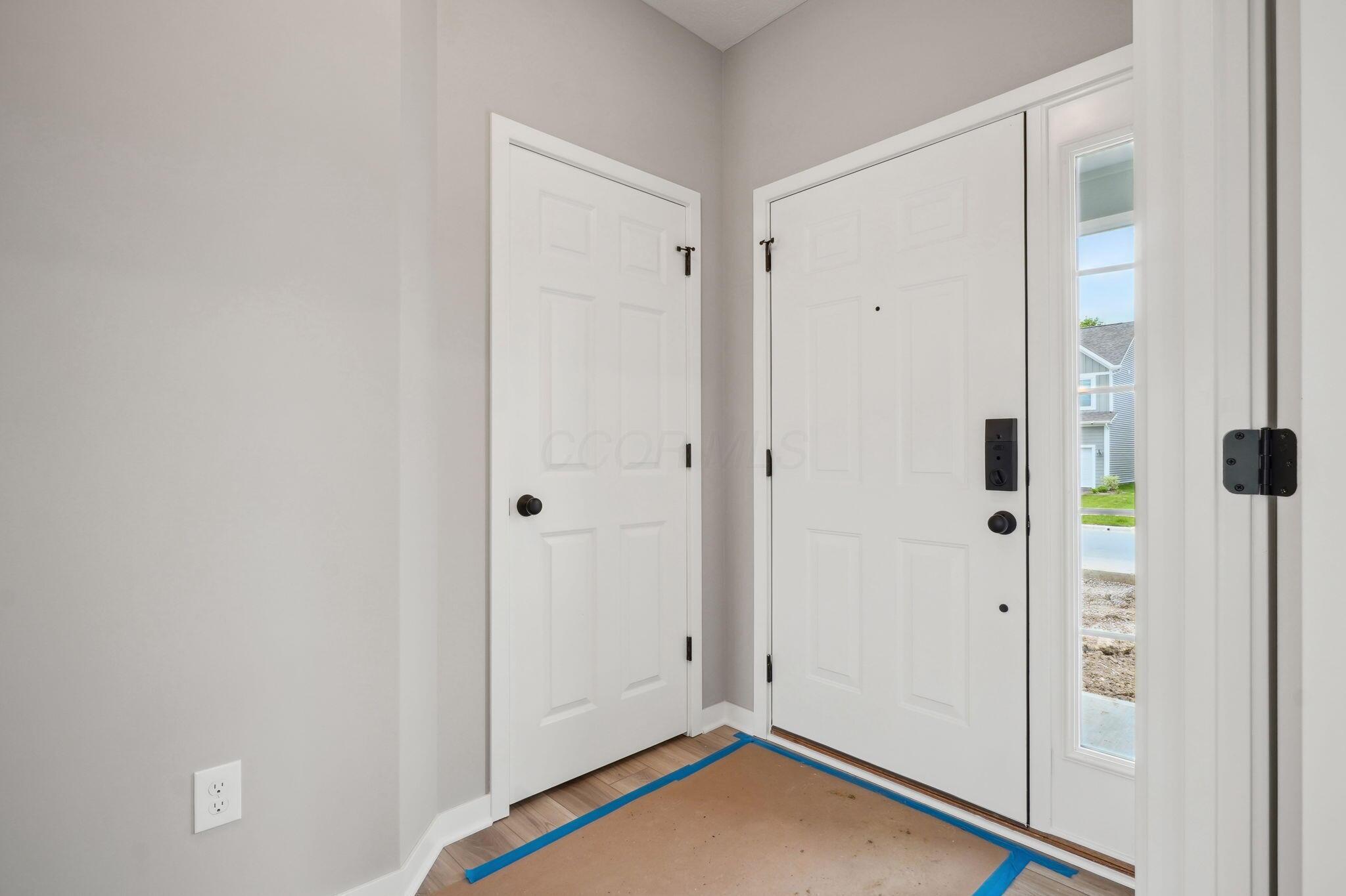 248 Sage Hill Drive, Lewis Center, Ohio image 4