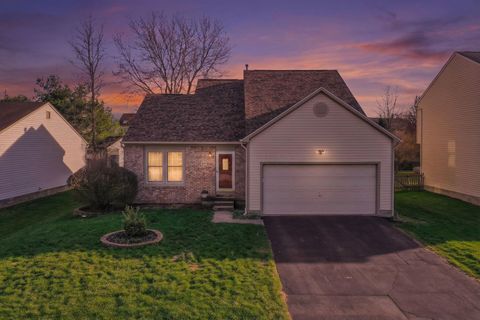 Photo of 2690 Fernwood Avenue, Lancaster, OH 43130 (MLS # 226008451)