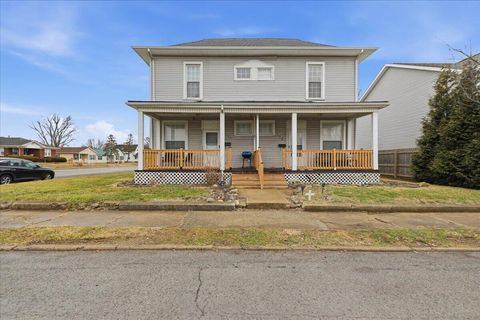 Photo of 124 Forest Street, Washington Court House, OH 43160 (MLS # 226005181)