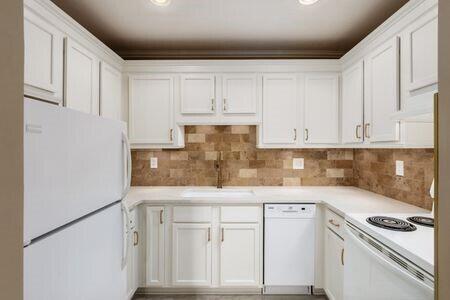 4117 Karl Road 304