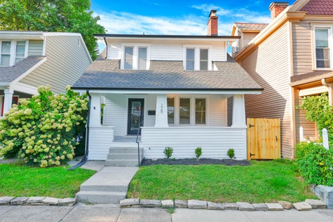 Photo of 228 E Gates Street, Columbus, OH 43206 (MLS # 226032609)