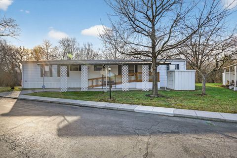 Photo of 2000 U.S. Highway 23 N 128 #128, Delaware, OH 43015 (MLS # 226009194)