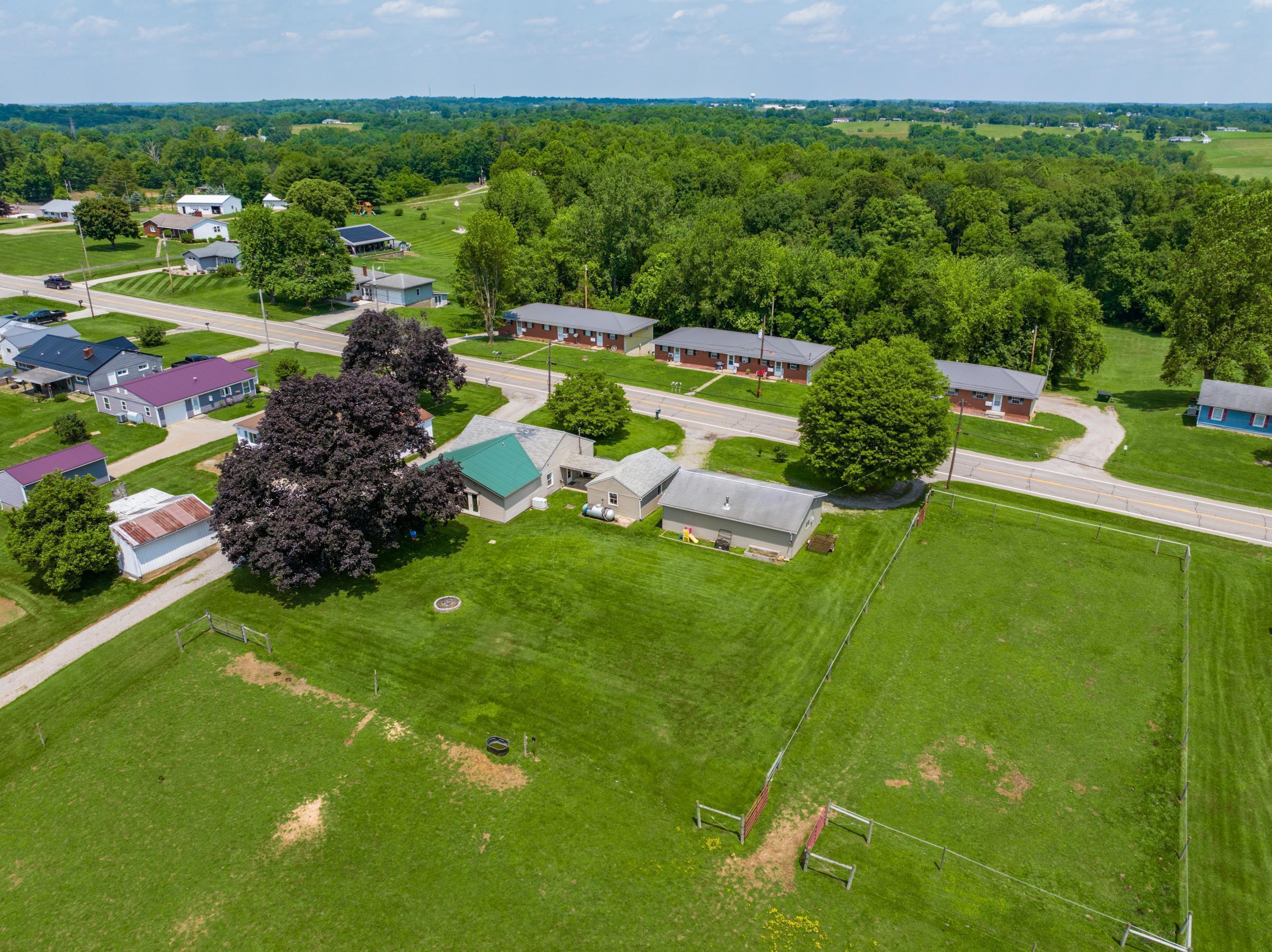 3910 Chandlersville Road, Zanesville, Ohio image 47