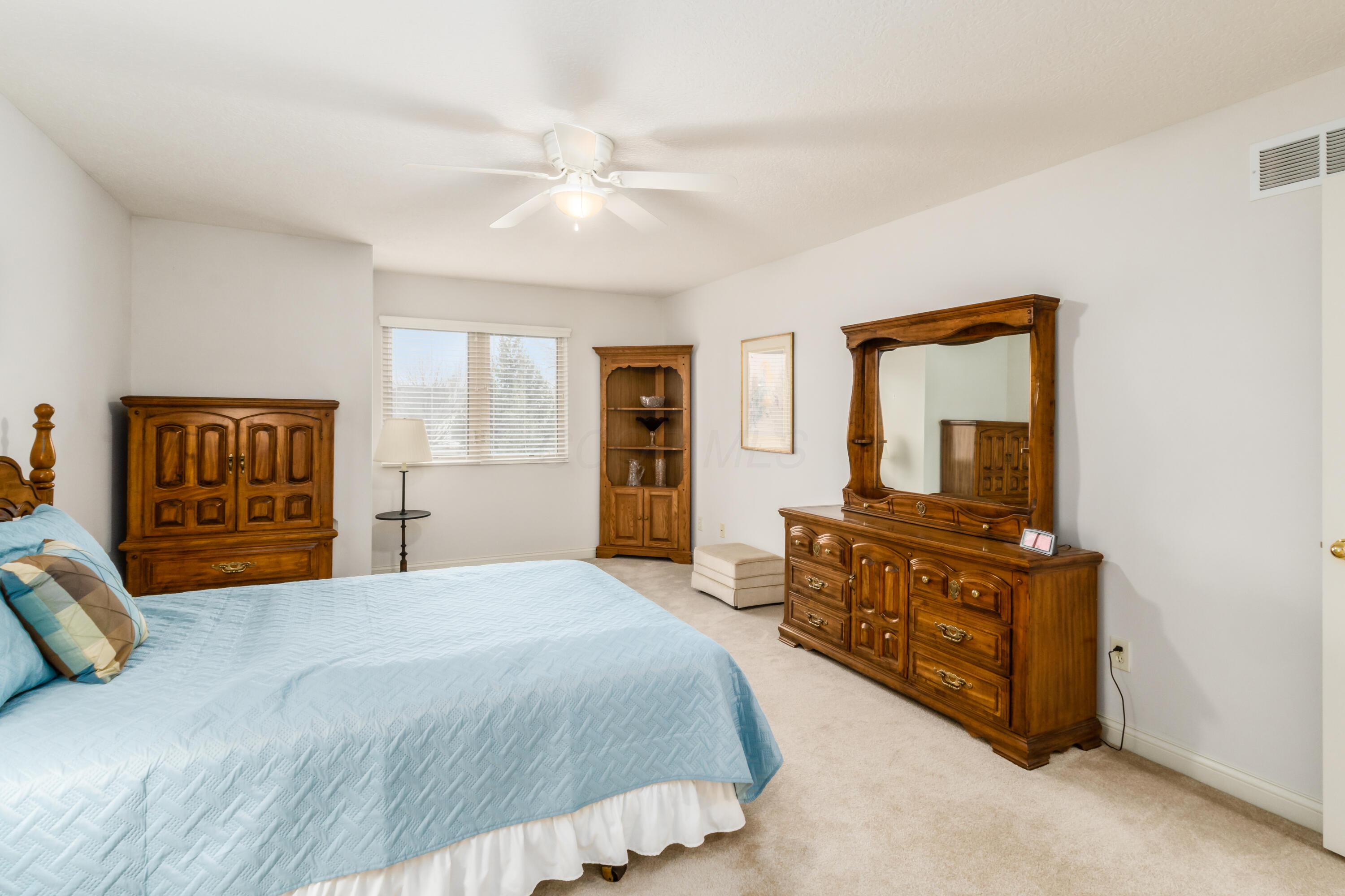 5968 Roundstone Place #9C, Dublin, Ohio image 26