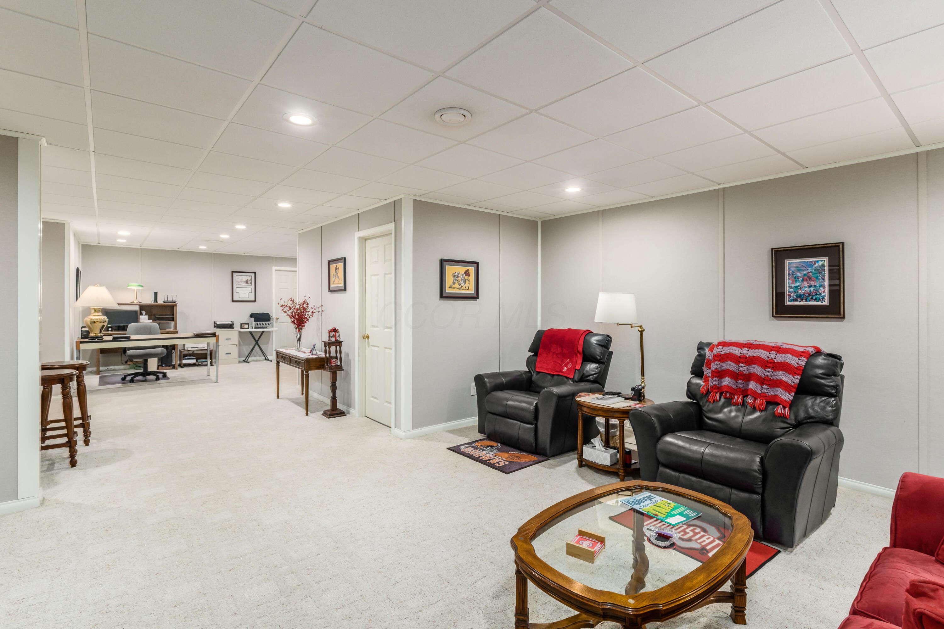 5968 Roundstone Place #9C, Dublin, Ohio image 30