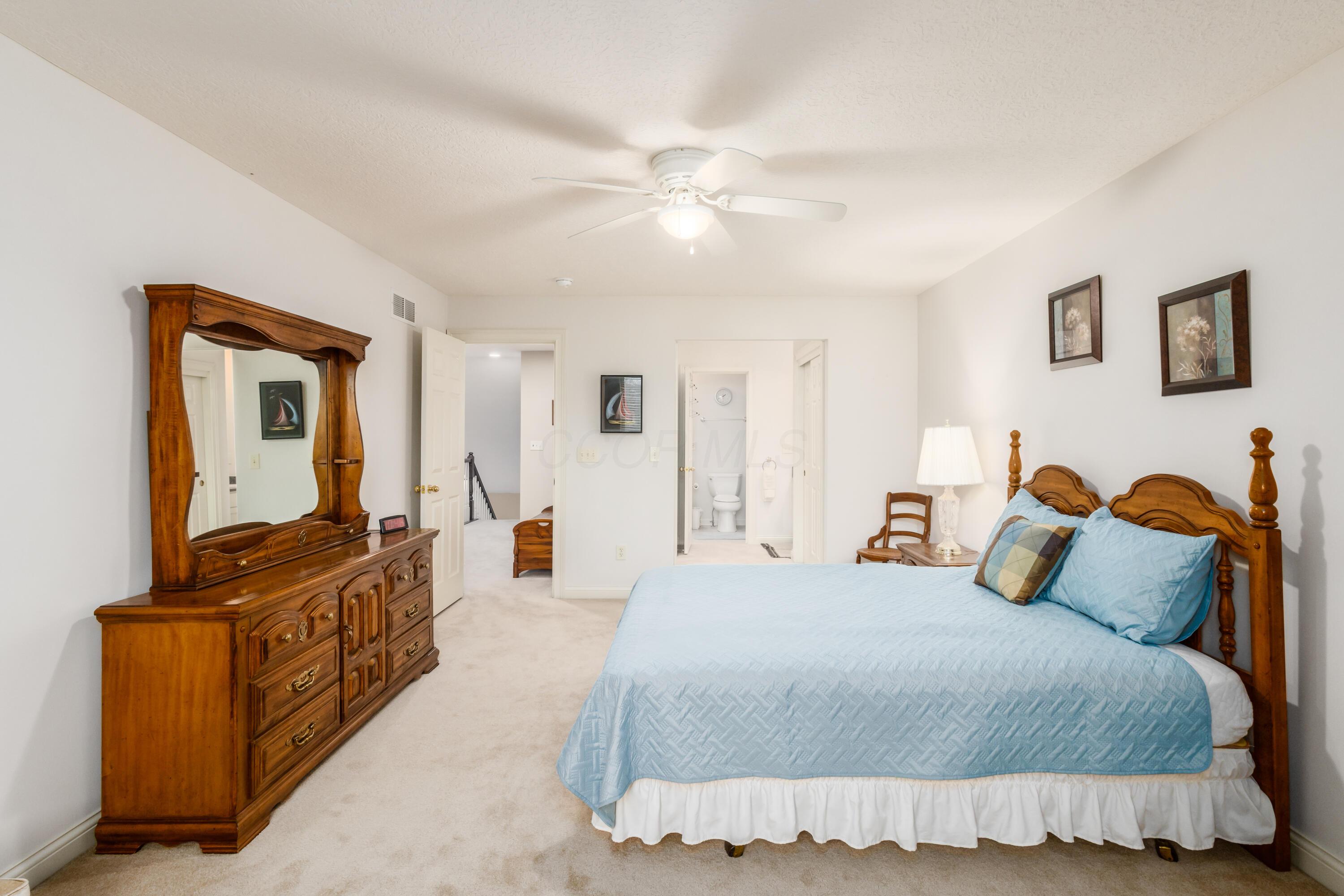 5968 Roundstone Place #9C, Dublin, Ohio image 27