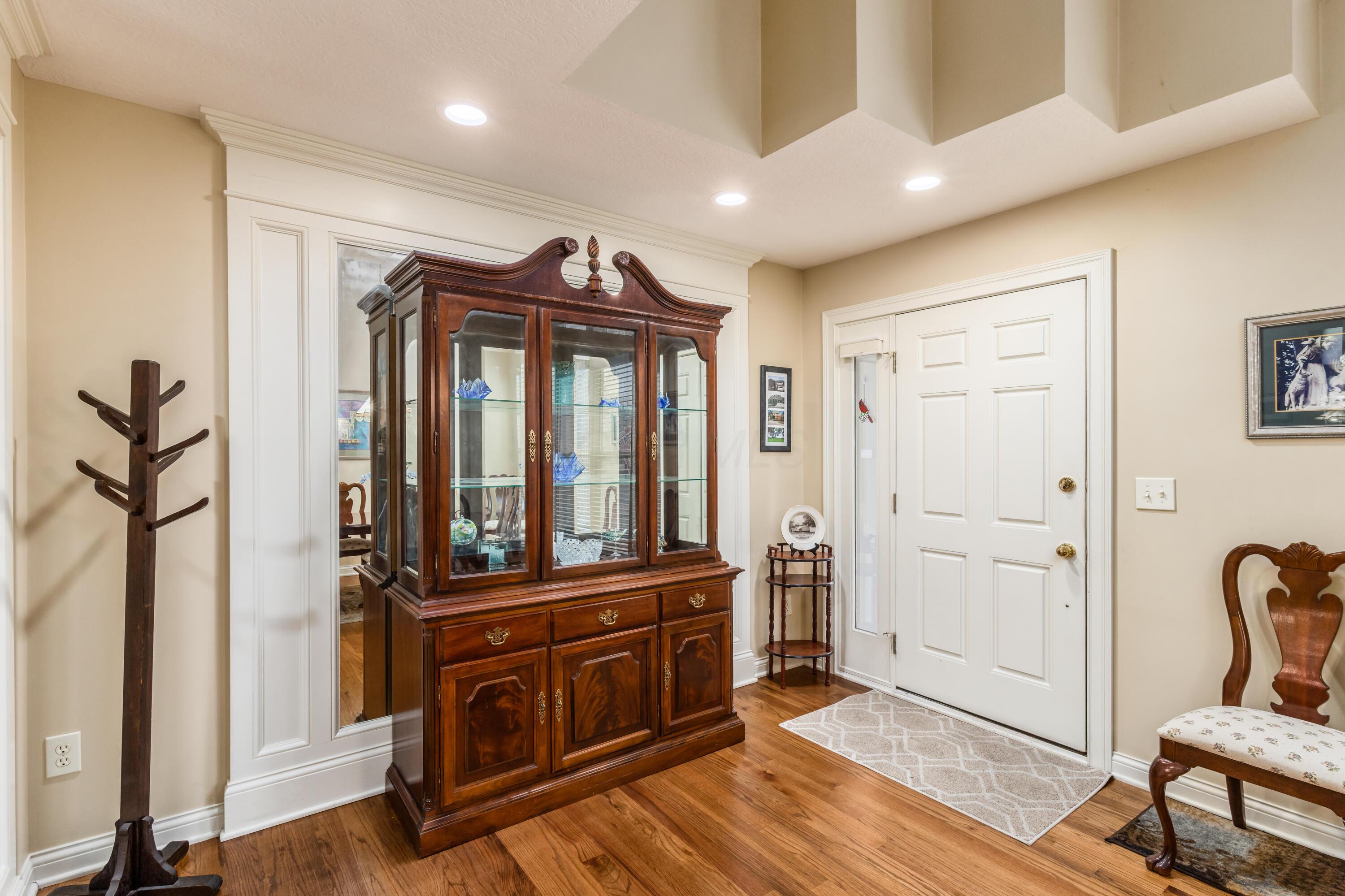 5968 Roundstone Place #9C, Dublin, Ohio image 7