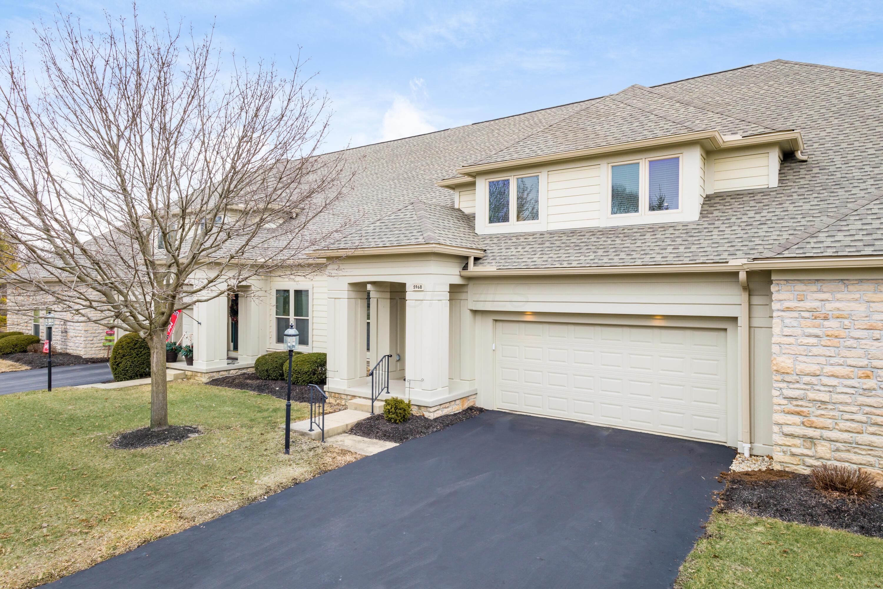 5968 Roundstone Place #9C, Dublin, Ohio image 2