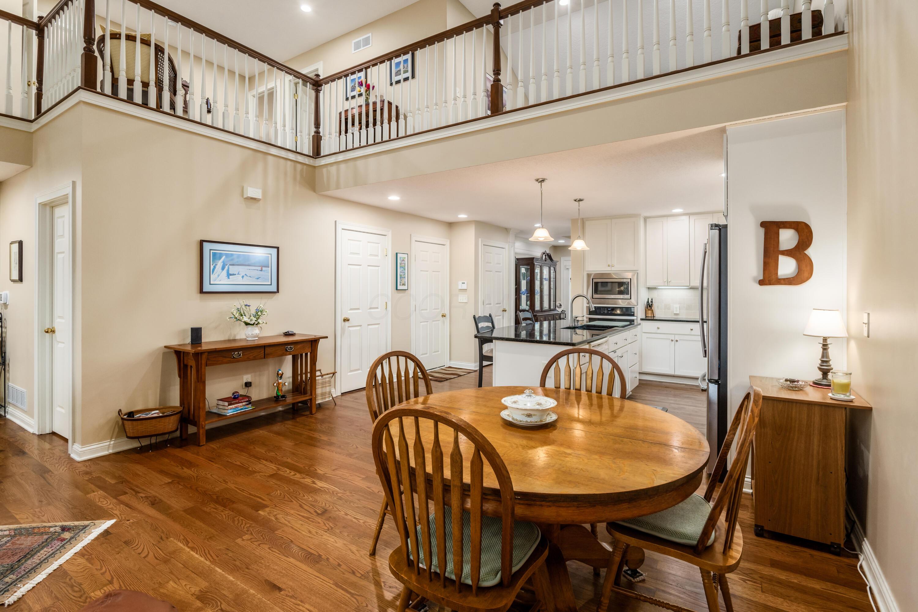 5968 Roundstone Place #9C, Dublin, Ohio image 15