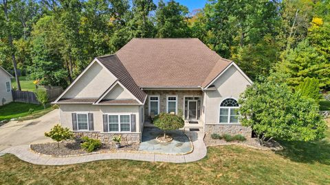 Photo of 92 Buckeye Drive, Powell, OH 43065 (MLS # 226008687)