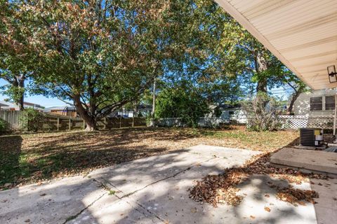 Tiny photo for 4241 Ashgrove Drive, Grove City, OH 43123 (MLS # 225039494)