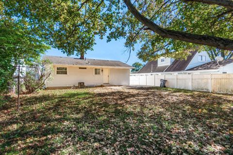 Tiny photo for 4241 Ashgrove Drive, Grove City, OH 43123 (MLS # 225039494)