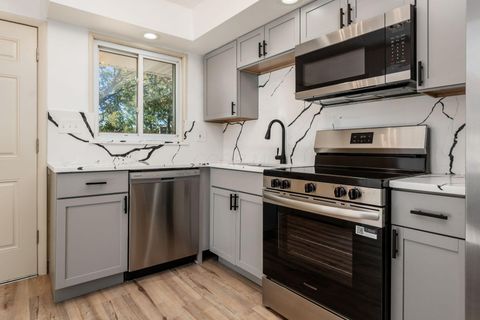 Tiny photo for 4241 Ashgrove Drive, Grove City, OH 43123 (MLS # 225039494)
