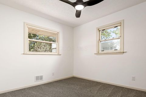 Tiny photo for 4241 Ashgrove Drive, Grove City, OH 43123 (MLS # 225039494)