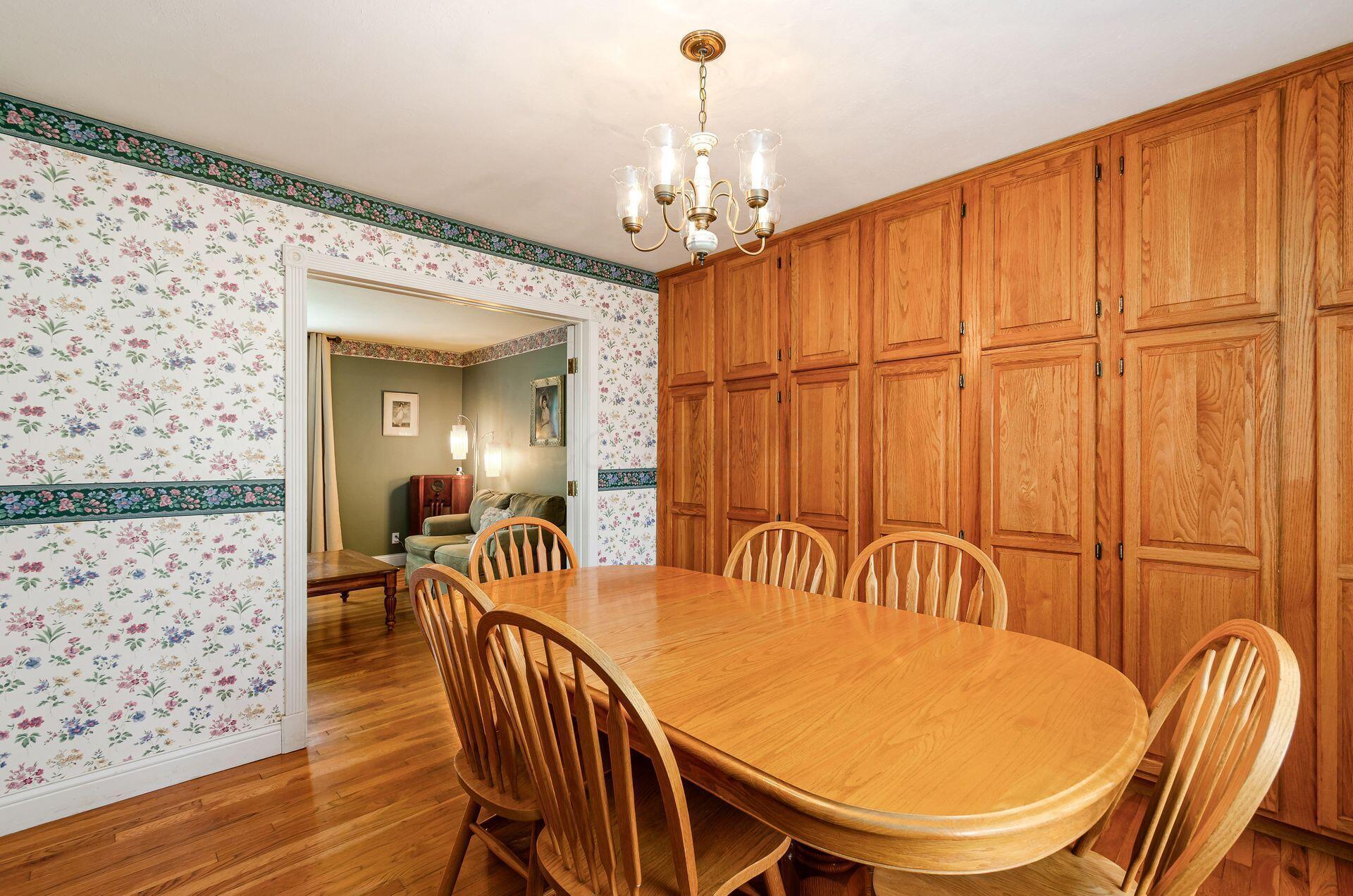 6509 Rocky Den Road, Reynoldsburg, Ohio image 9