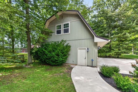 Tiny photo for 19508 County Road 190, Kenton, OH 43326 (MLS # 226032239)