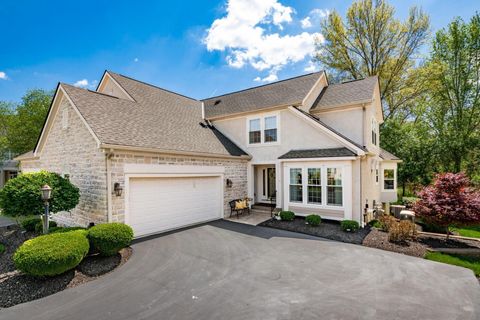 Photo of 147 Tinley Park Circle, Delaware, OH 43015 (MLS # 226012846)