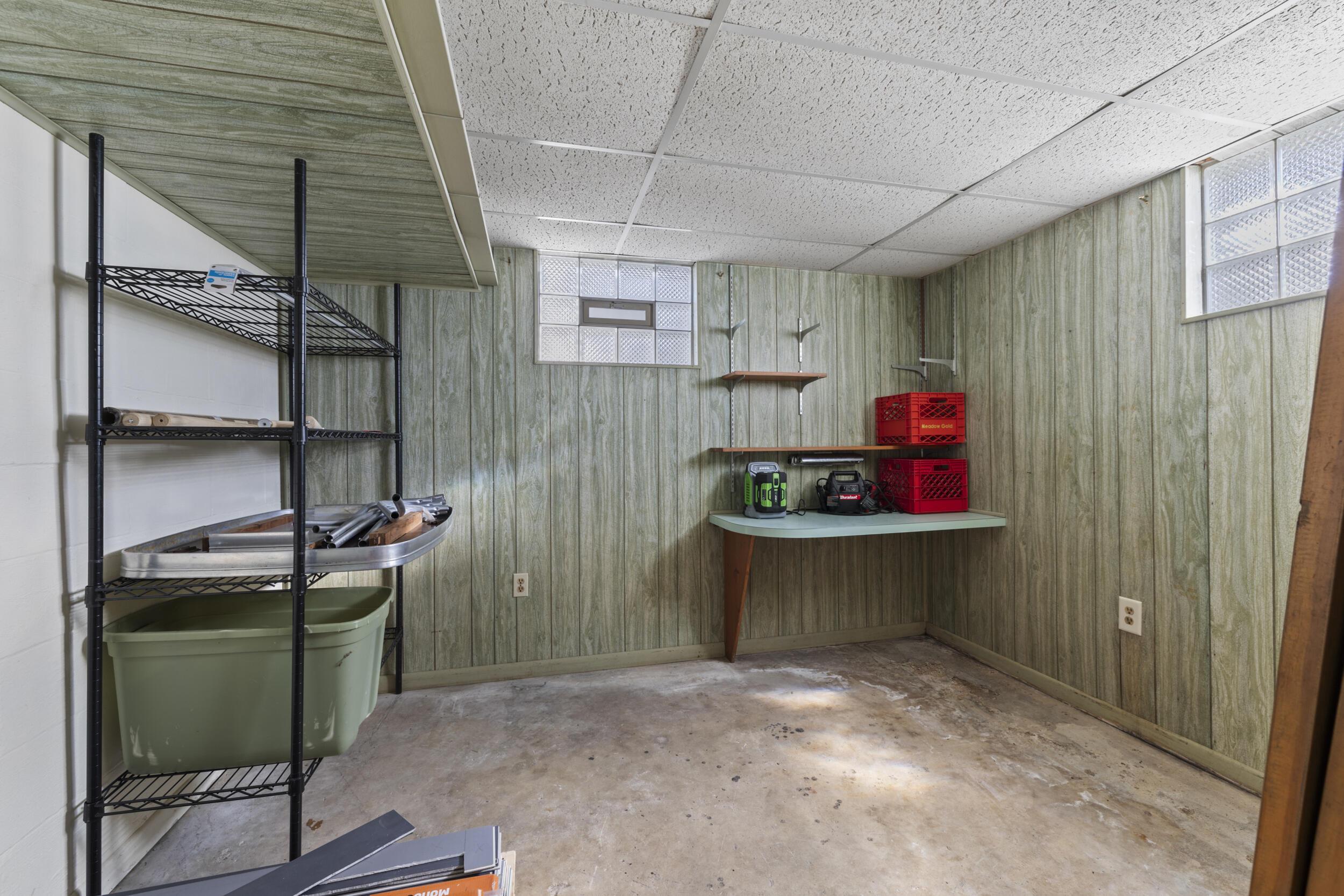 2495 E Livingston Avenue, Columbus, Ohio image 31